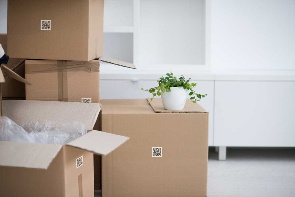 house moving tips - organised with inabox 1